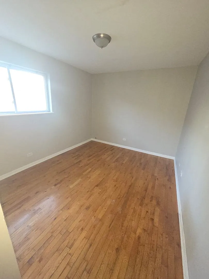1 bed, 700 sqft, $1,375 — Photo 4