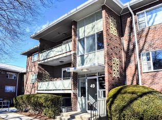 49 Jacqueline Rd APT 8, Waltham, MA 02452