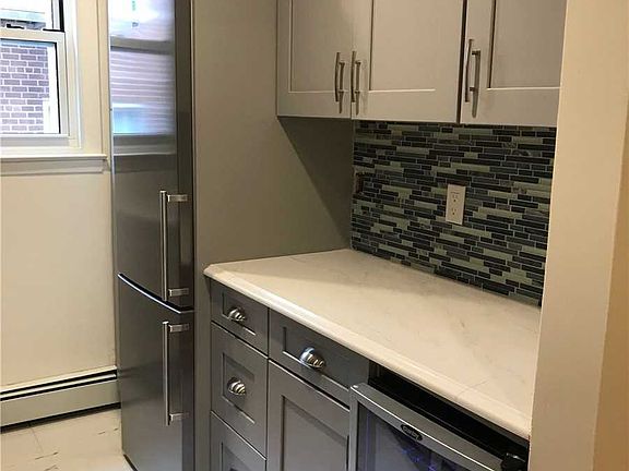5th image of 130 S Park Ave APT 1CC
