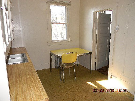 5th image of 676 Ahsay Ave #3