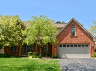 5703 Fox Hollow Ct, Sylvania, OH 43560