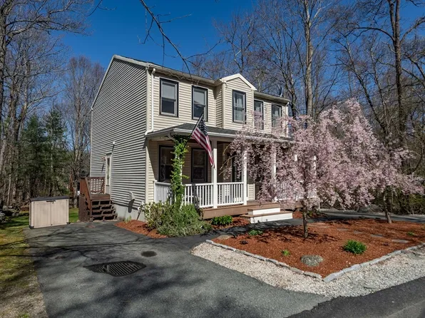 61 Braemore Rd, Braintree, MA 02184