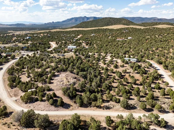 17504 W Little Pinto Creek Rd, Cedar City, UT 84720
