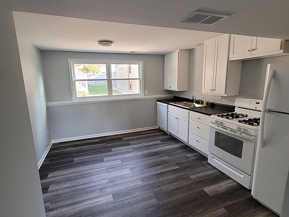3rd image of 3416 Highway Ave Unit 1