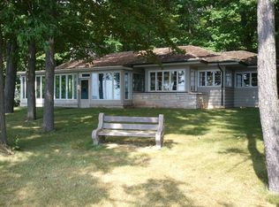 4159 Bay Shore Dr, Sturgeon Bay, WI 54235