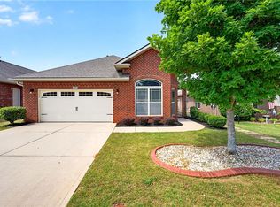 253 Scottish Ave, Simpsonville, SC 29680