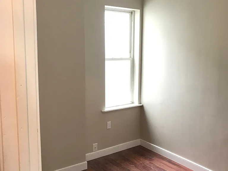 807 T St NW #B — Photo 16