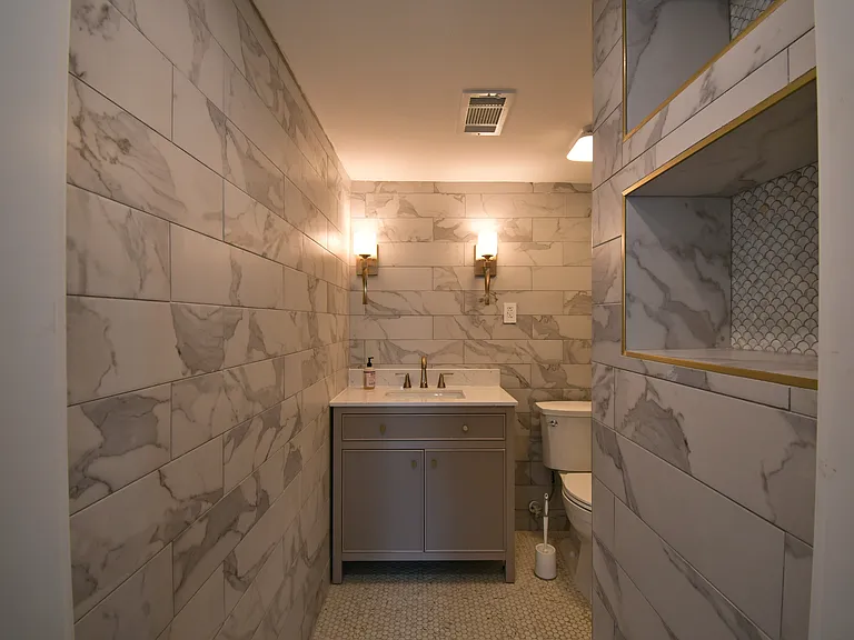 1403 Munger St #A — Photo 21