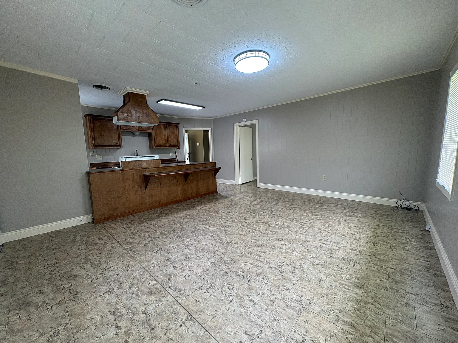 6790 Alma St — Photo 3