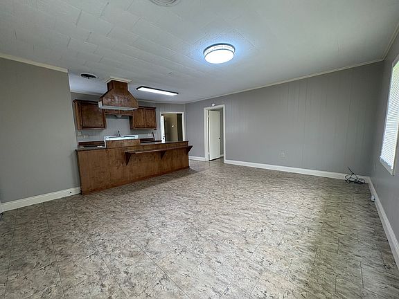 3rd image of 6790 Alma St