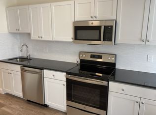 33 Brookline St #13, Cambridge, MA 02139