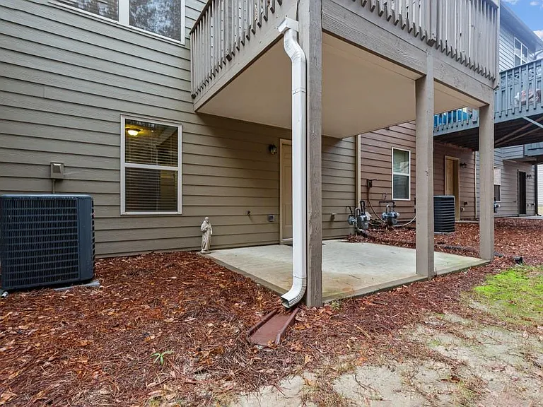 3209 Hallmark Ln — Photo 35
