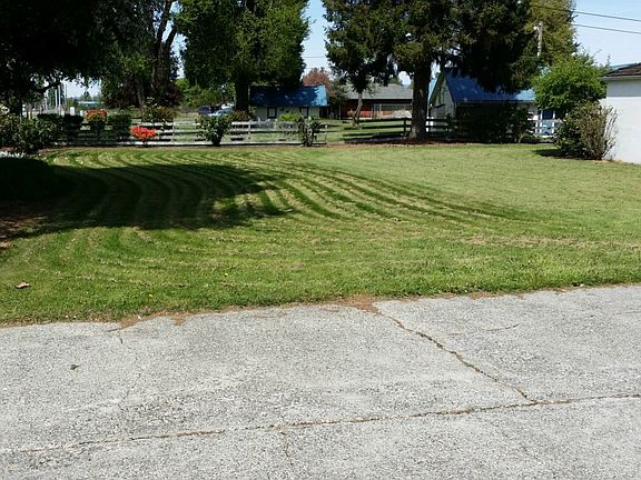 3rd image of 12621 State Ave