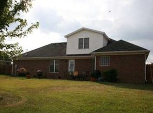 633 Summerlin Dr, Bowling Green, KY 42104