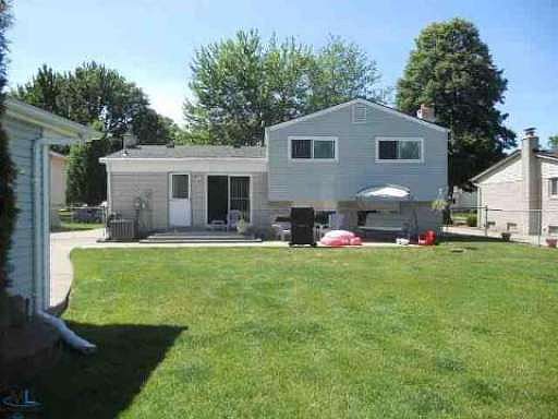 2nd image of 41350 N Central Dr