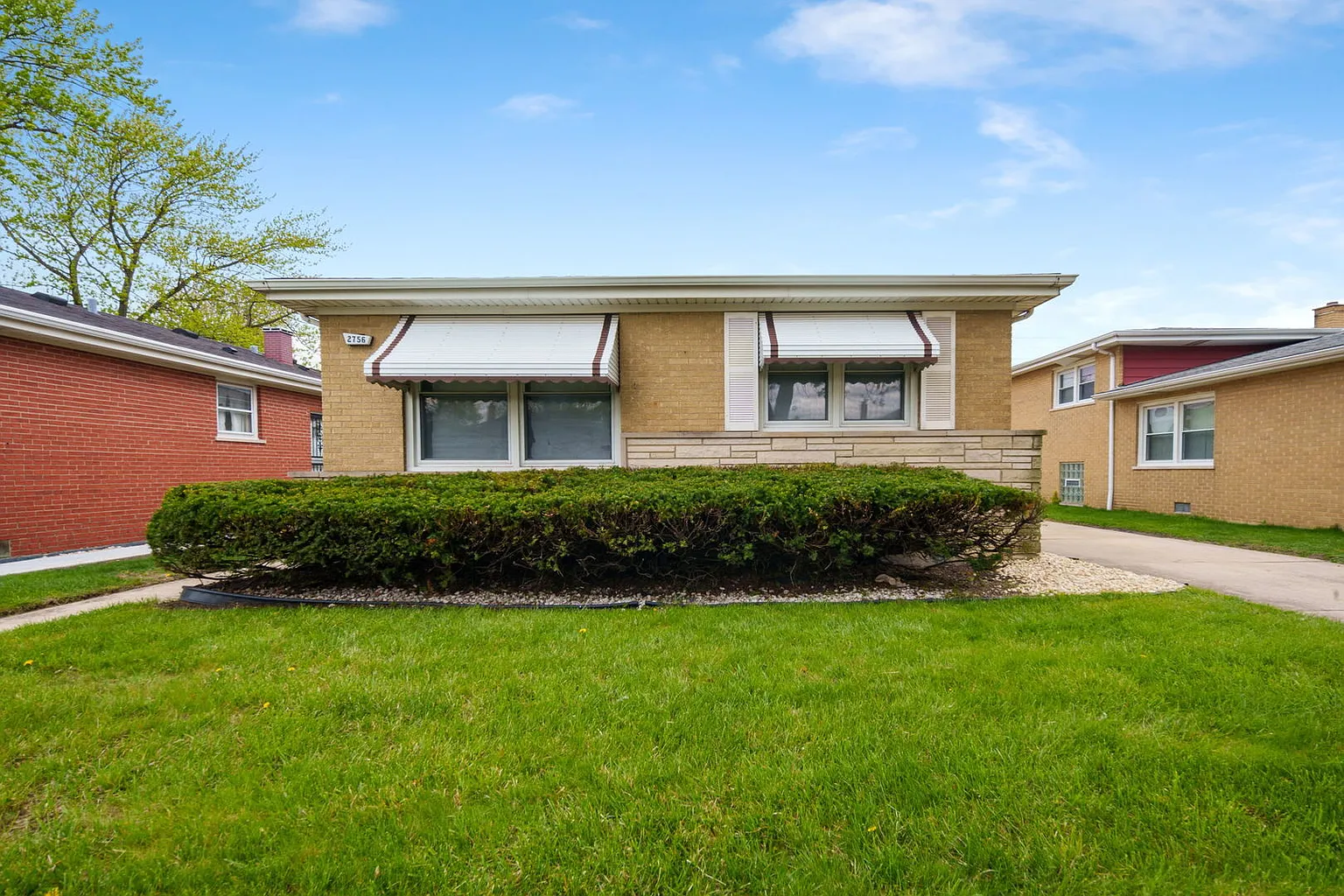 2756 W Seipp St photo 1