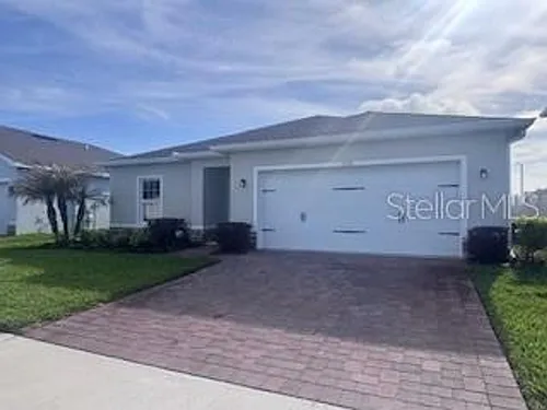 1105 Lexington Ln Photo 1
