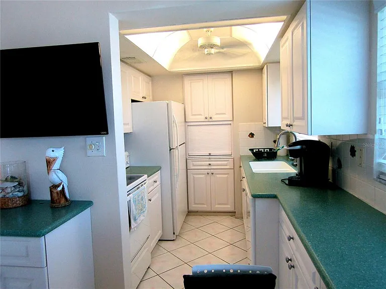 1255 Tarpon Center Dr #510 — Photo 9