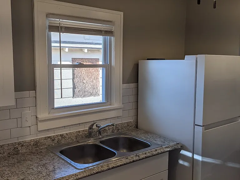 5322 Garfield Ave — Photo 7