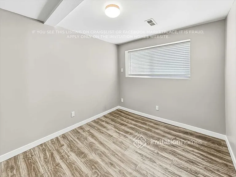 2611 W Castle Oaks Cir — Photo 13