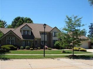 2214 Pebblebrook #2, Westlake, OH 44145