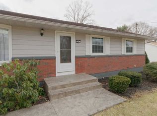 20 Shepherd Dr, Troy, NY 12180