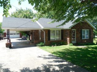 505 Sandcut Rd, Madisonville, KY 42431