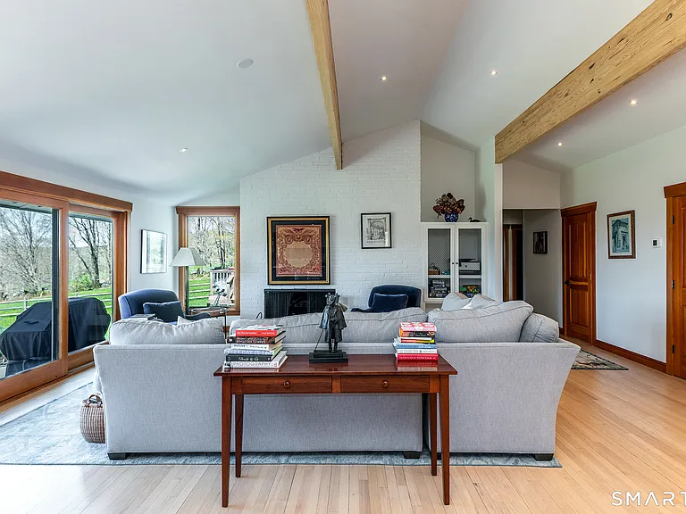 41 Cherry Hill Rd — Photo 5
