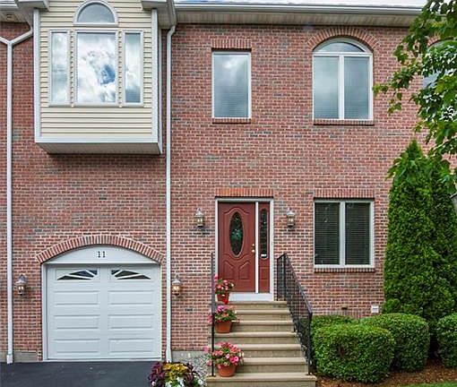 2nd image of 131 Fruit Hill Ave Unit 11