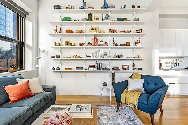 Sold by Compass | media 3