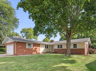 2208 Vine St, Valparaiso, IN 46383