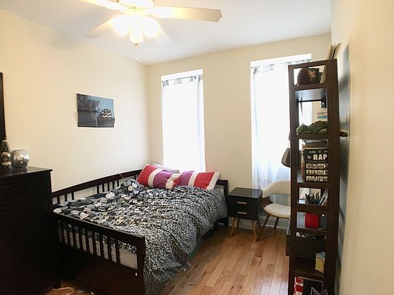 4th image of 324 W 96th St APT 3A