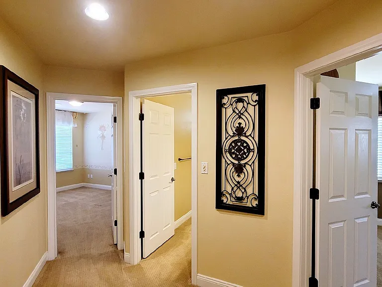 8586 Silver Coast St — Photo 33