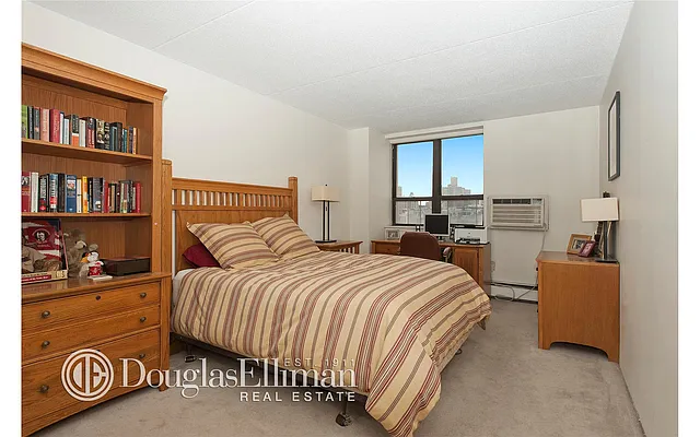 Rented by Douglas Elliman | media 4