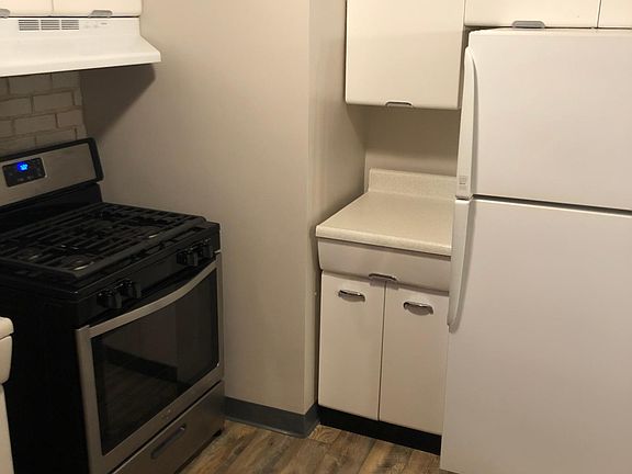 5th image of 7103 Clovernoll Dr