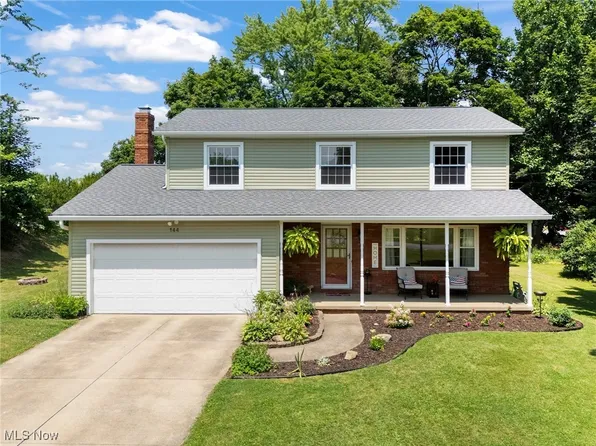 144 Beechwood Dr, Wadsworth, OH 44281