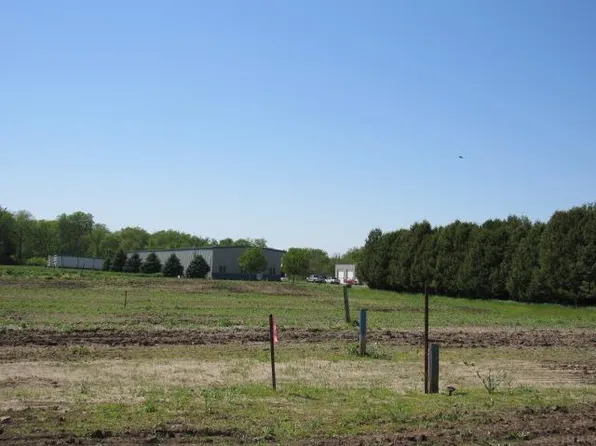 Valley Dr Lot 6, Monticello, IA 52310