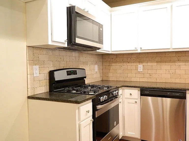 204 Saint Charles Way — Photo 7