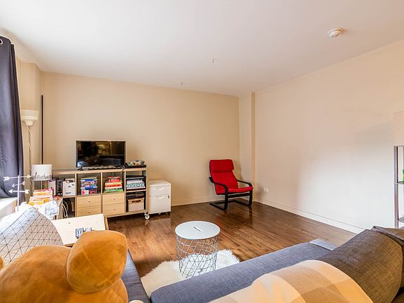 4th image of 87-10 51st Ave #6X