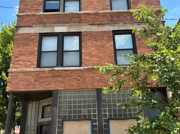 3337 S Lituanica Ave #1R