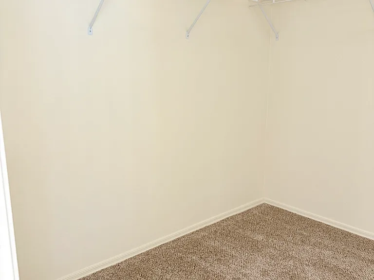 1042 E Canyon Way — Photo 46