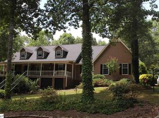 300 Cannon Ln, Taylors, SC 29687