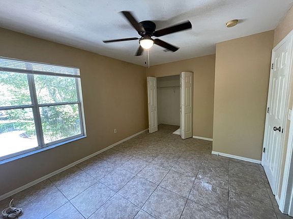 5th image of 120 NW 8th St APT 1