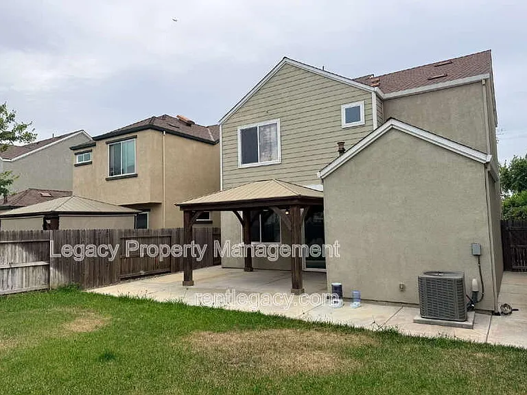 4426 Dry Creek Rd — Photo 27