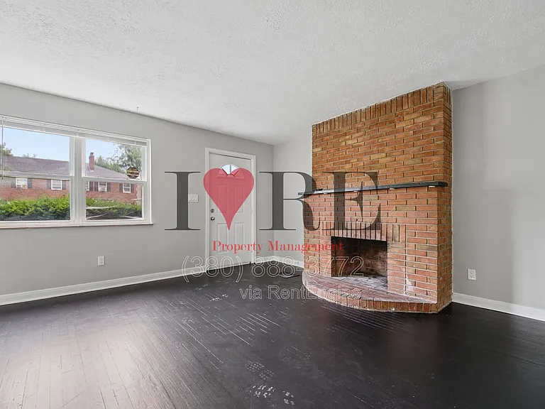 338C South Blvd — Photo 8