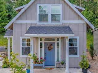 1868 Cousteau Loop SE, Salem, OR 97302