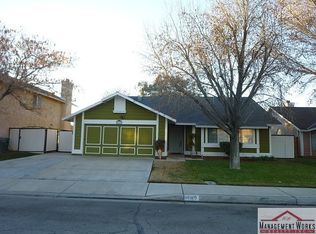 44029 11th St E, Lancaster, CA 93535