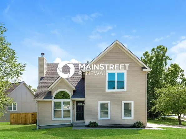8029 W 149th St, Overland Park, KS 66223