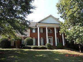 2nd image of 102 Glen Eagle Way