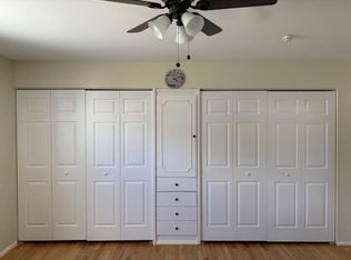 237 Cross Creek Dr, Glen Burnie, MD 21061
